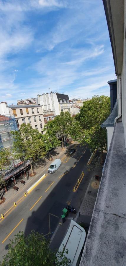 Hotel Des Pyrenees - Entre Bastille Et Nation Parijs Buitenkant foto